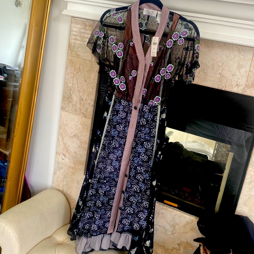 NWT Bryon Lars dress! A beautiful dress- lined. Perfection.
